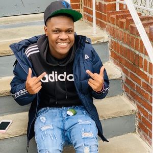 Meet your Posher, Mark